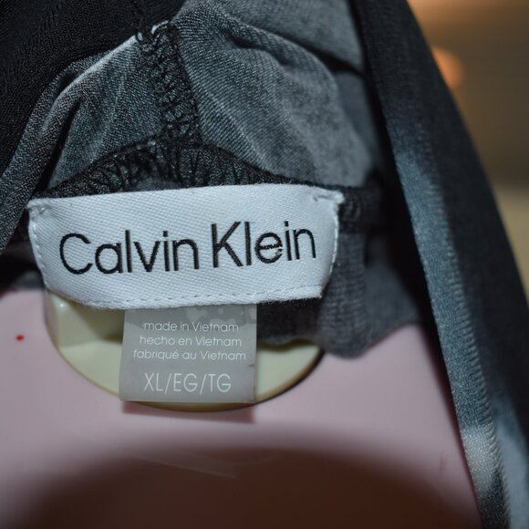 top - Picture 5 of 5